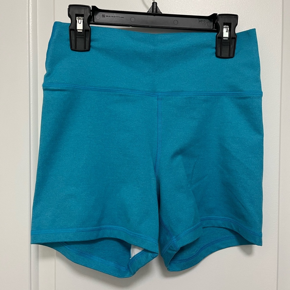 FLEO Women's Ascend Blue Workout Shorts